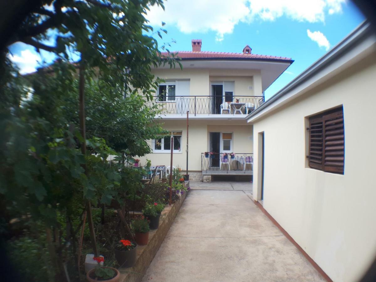 Apartments Marija Zadar Bagian luar foto